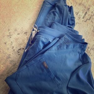 FIGS ceil blue XS set